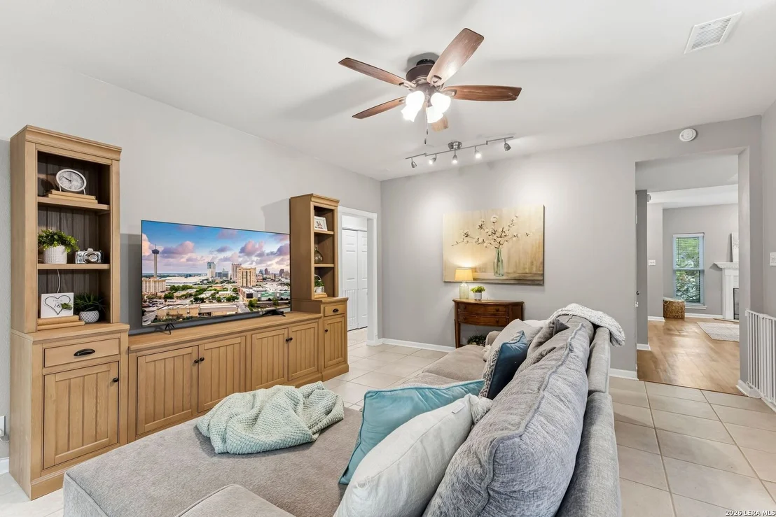 Photo of 14318 Rush Wood
