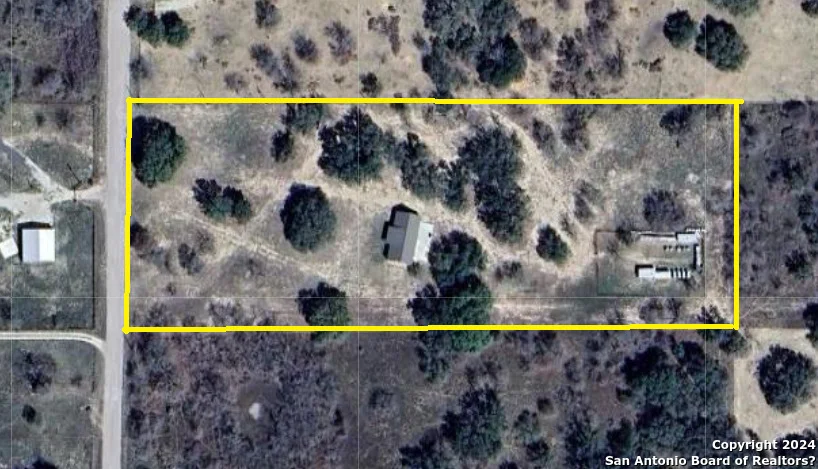 Photo of 530 GARDEN DR