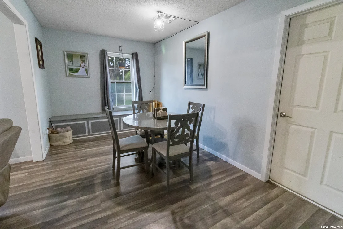 Photo of 34 Encino Loma