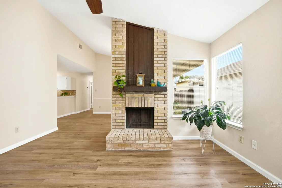 Photo of 10127 Pebblestone
