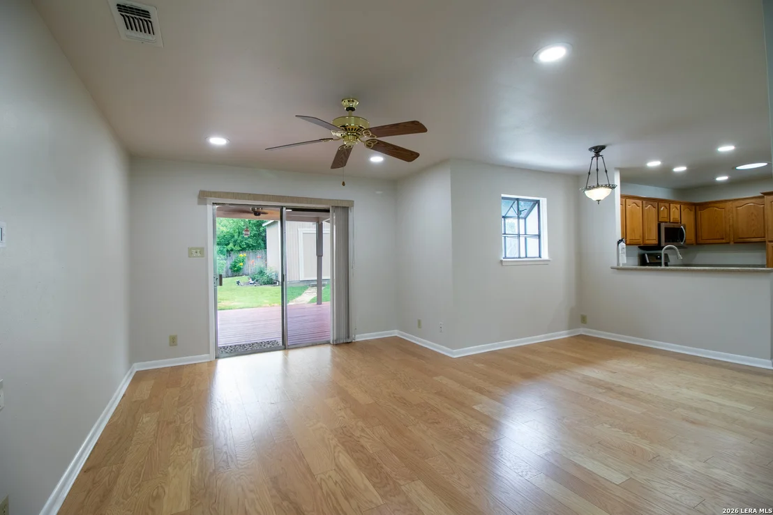 Photo of 4514 CLEAR SPRING DR