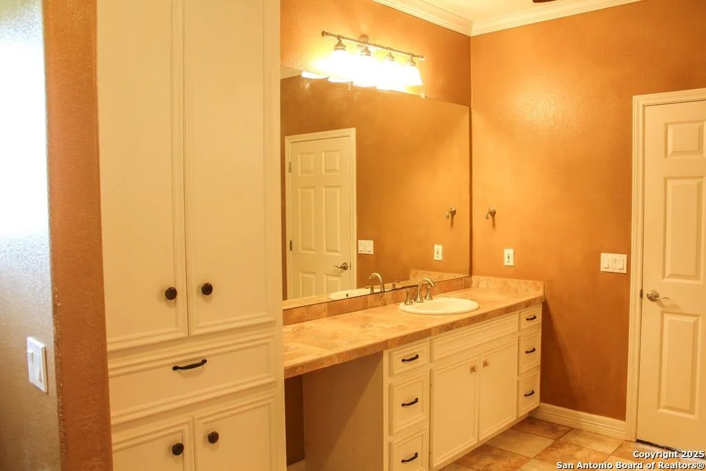 Photo of 203 Fairway Ridge