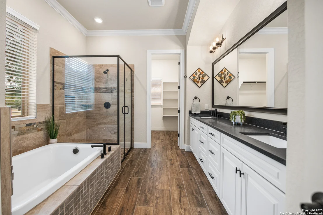 Photo of 663 PRIVATE ROAD 1712