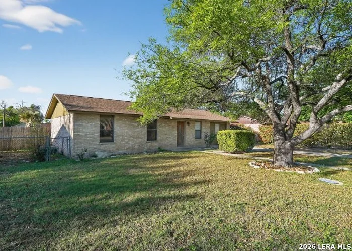 Photo of 2203 COLONY DR