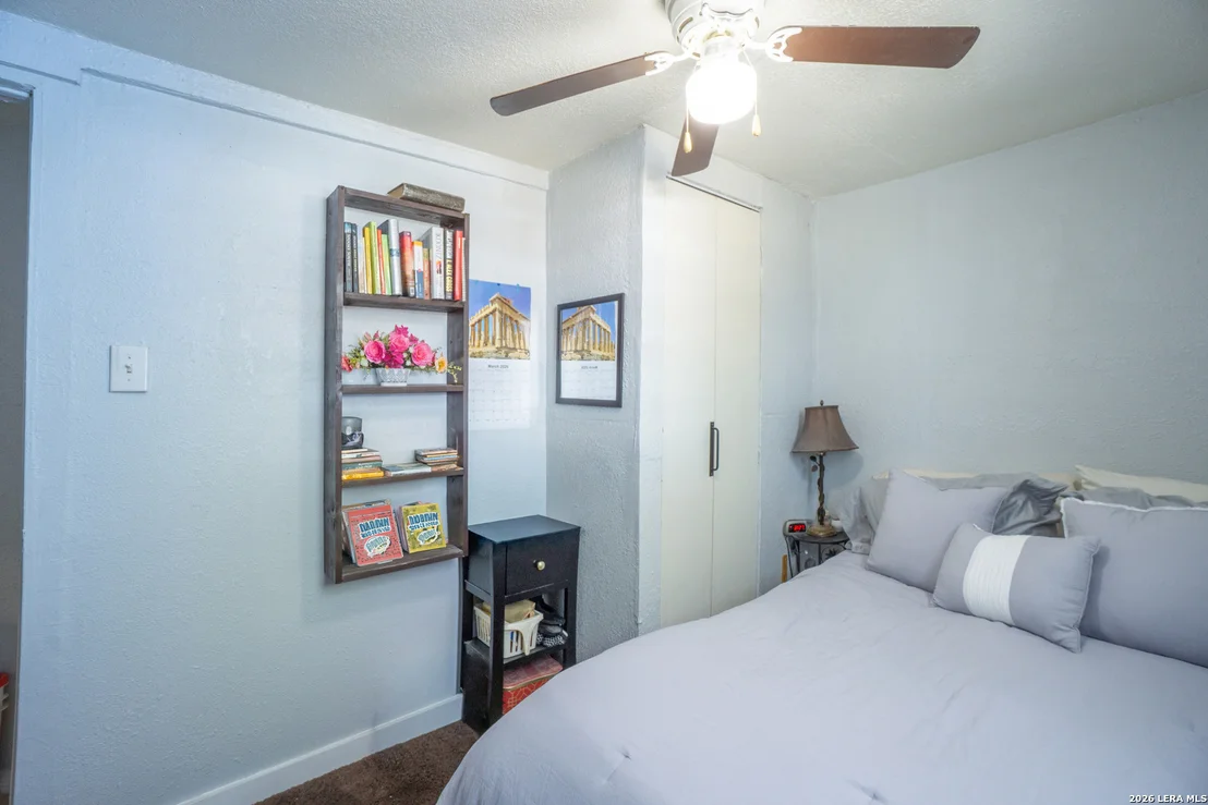 Photo of 1203 Vickers
