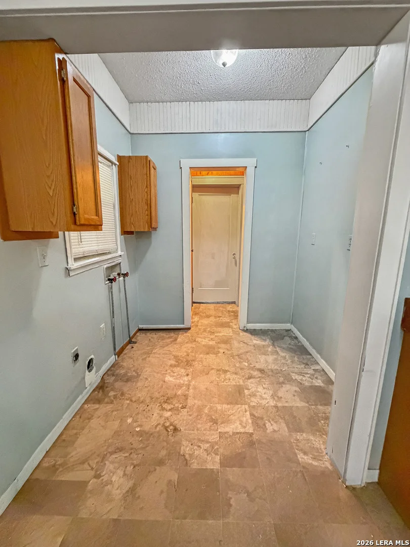 Photo of 2722 ELLIS RD