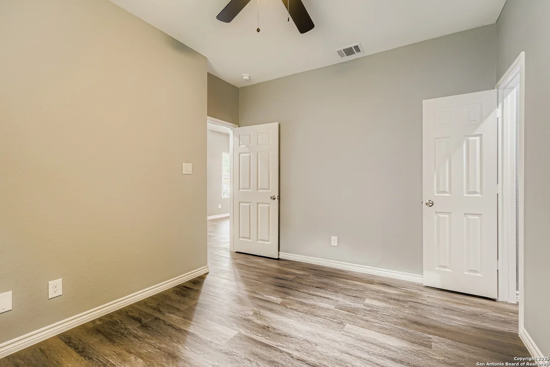 Photo of 226 Frost