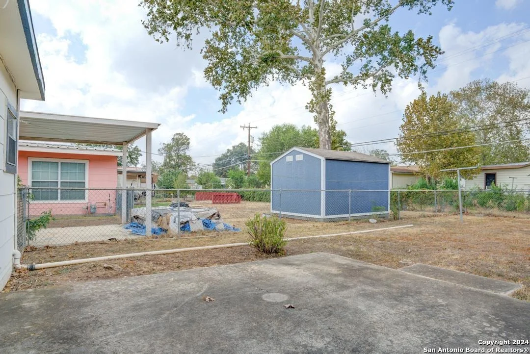 Photo of 375 Nash Blvd