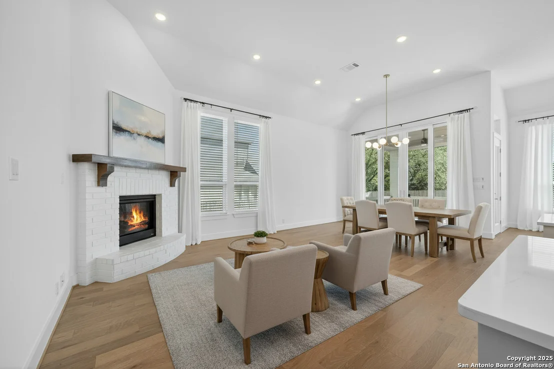 Photo of 8608 Shady Gate