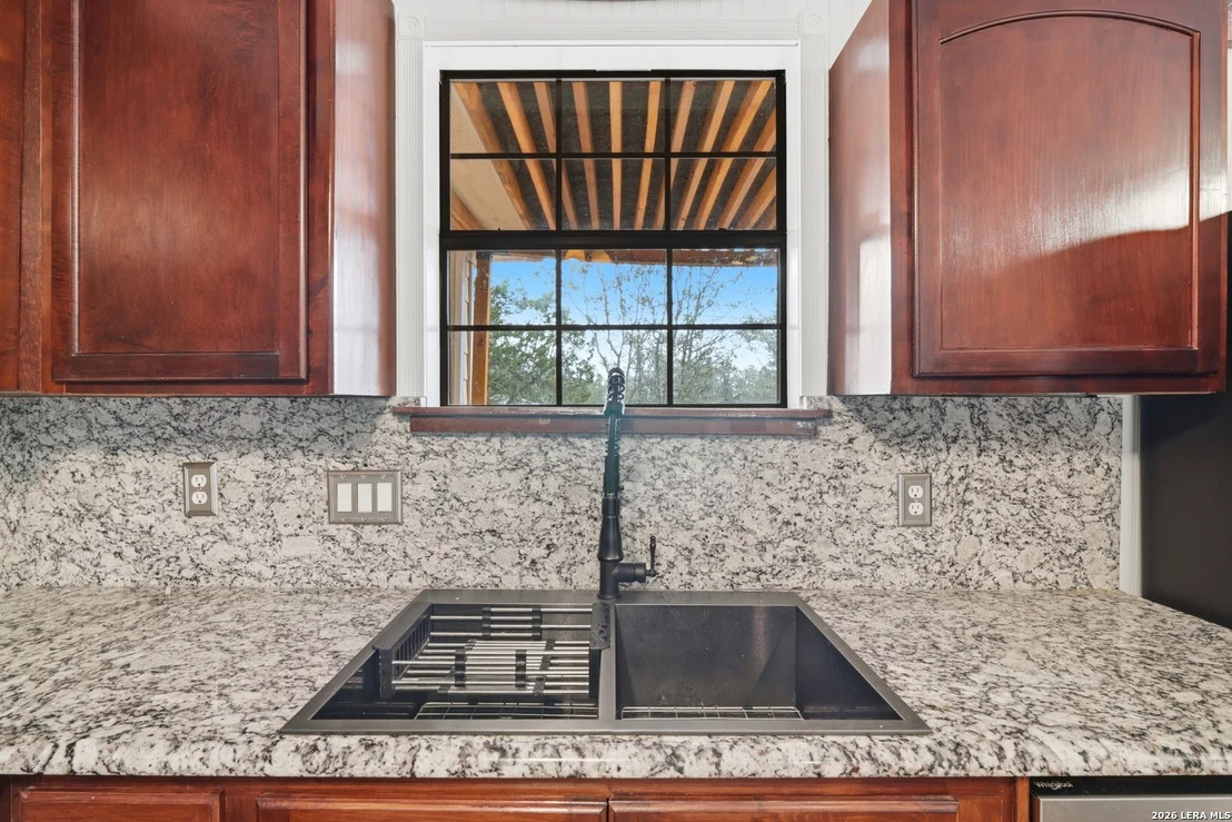 Photo of 423 Las Hadas