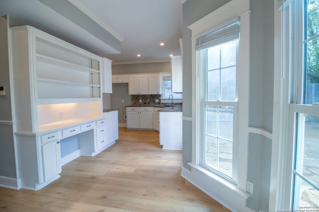 Photo of 7629 Stony Brook Dr