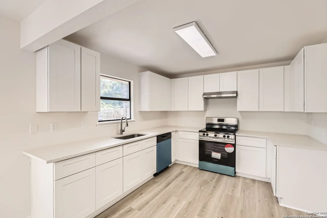 Photo of 7218 Misty Ridge