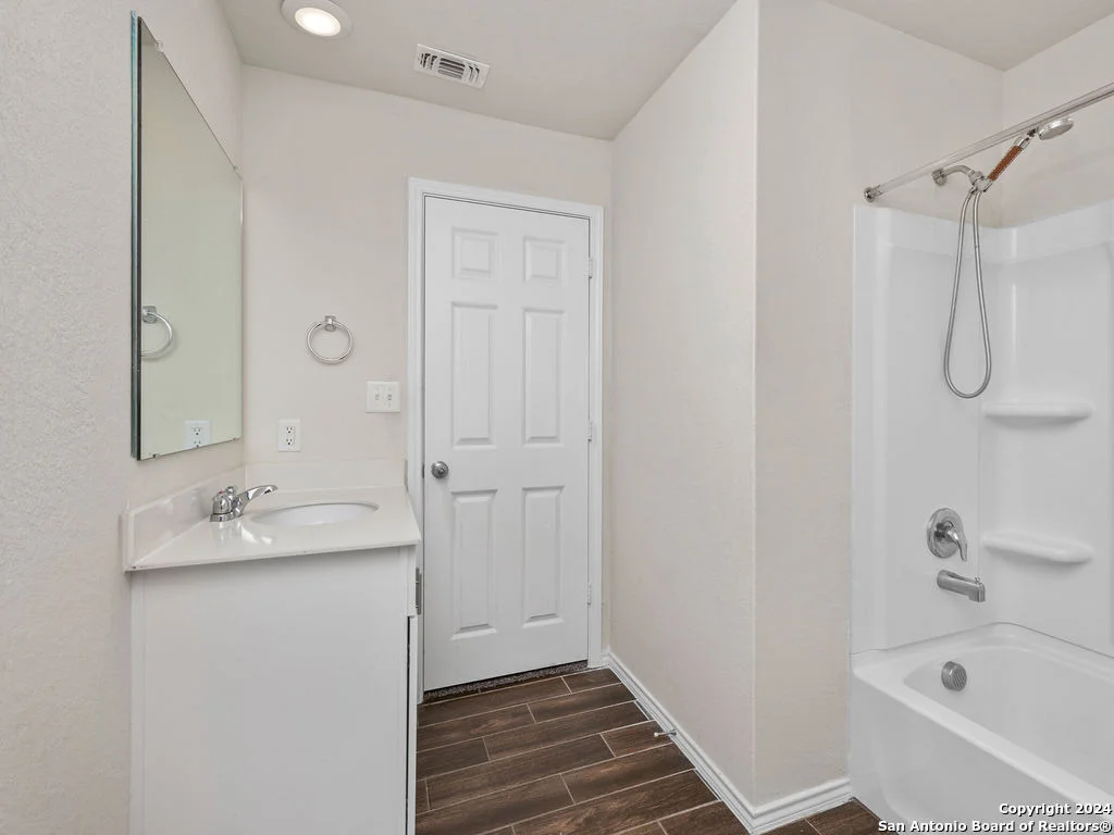 Photo of 868 SWEETGRASS