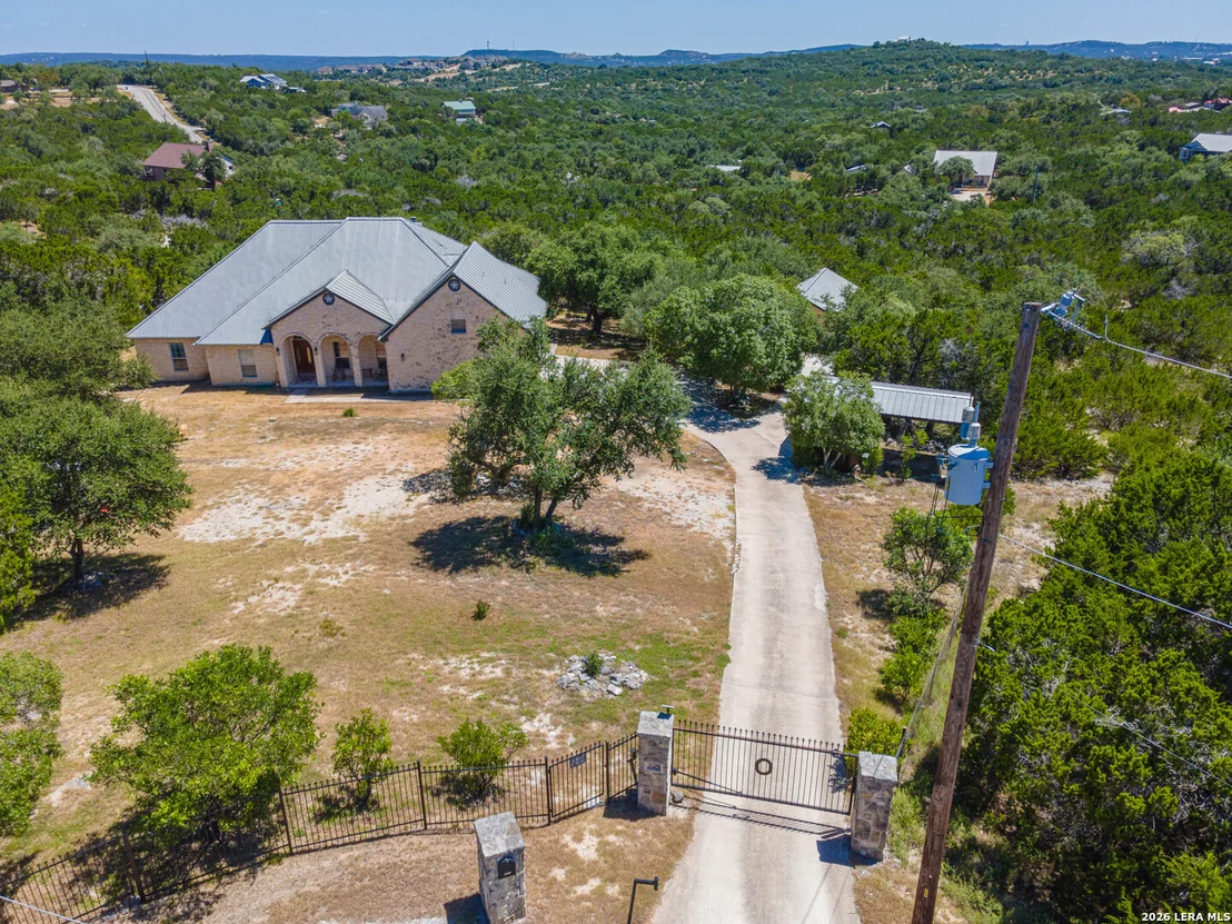 Photo of 3024 Fallbrook Manor