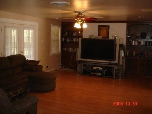 Photo of 309 CLOUDMONT DR