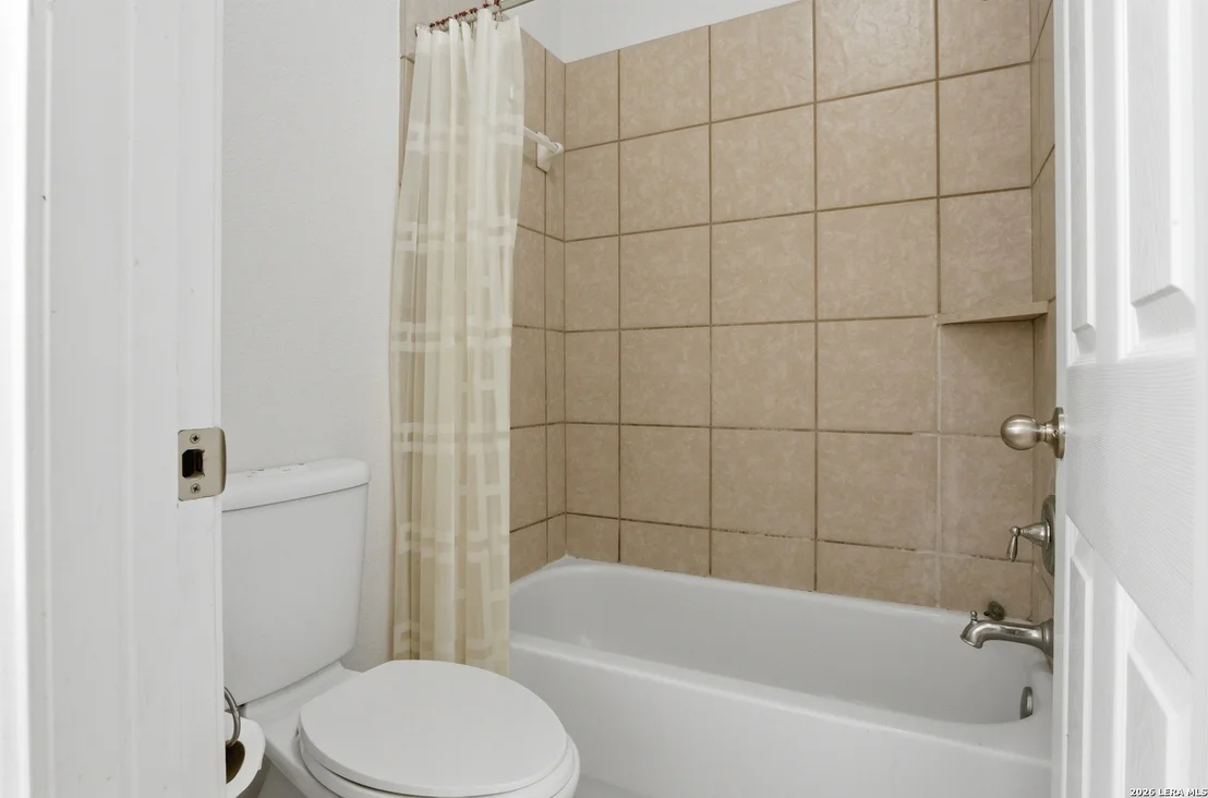 Photo of 24118 Briarbrook