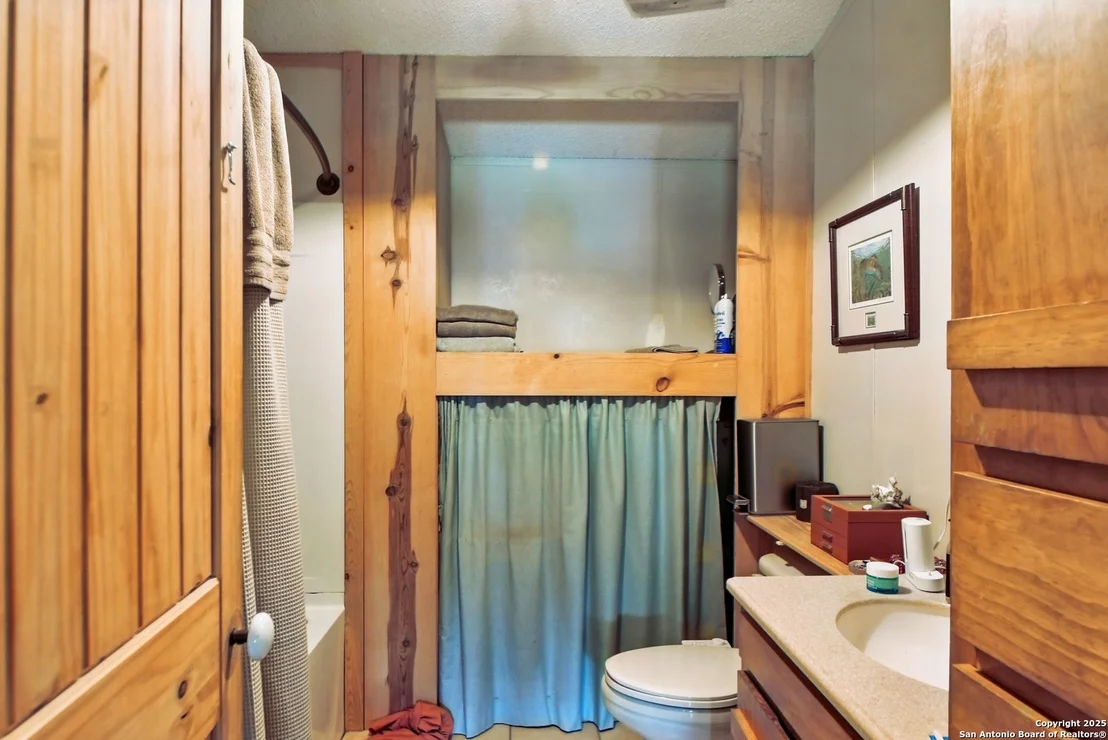 Photo of 344 E CR 341