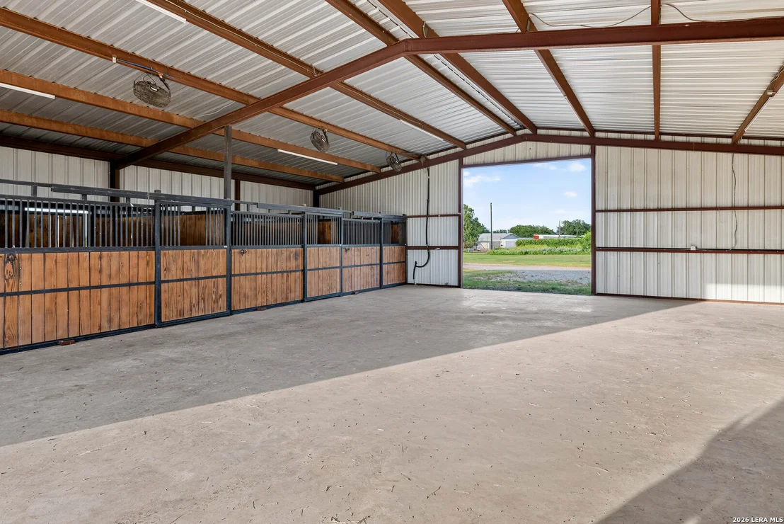 Photo of 1260 County Road 361