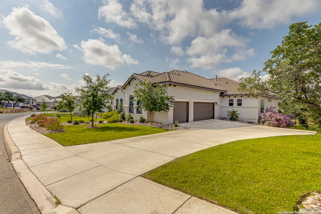Photo of 4022 ABASOLO