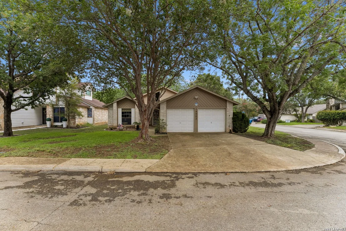 Photo of 14902 Oak Summit