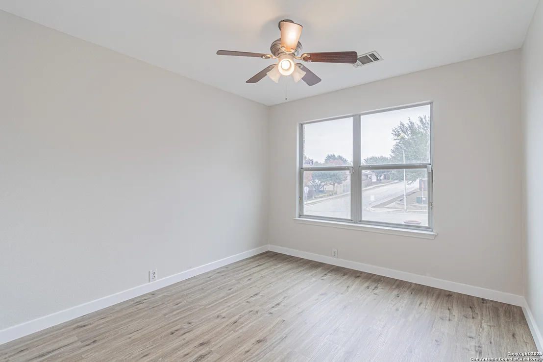 Photo of 5200 Columbia