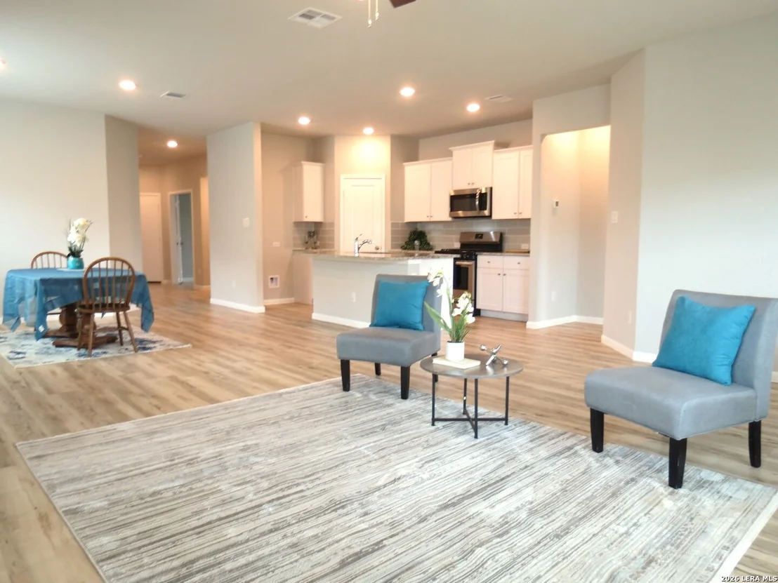 Photo of 31678 UNTRODDEN WAY