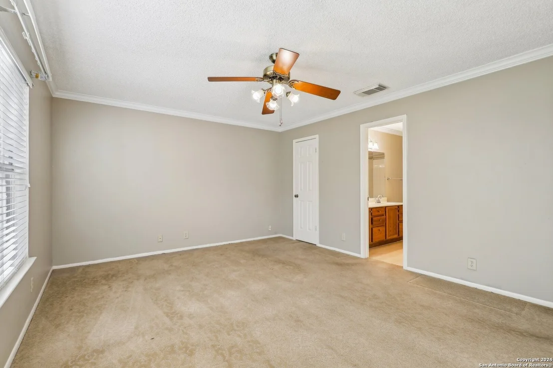 Photo of 9181 RIDGE PATH