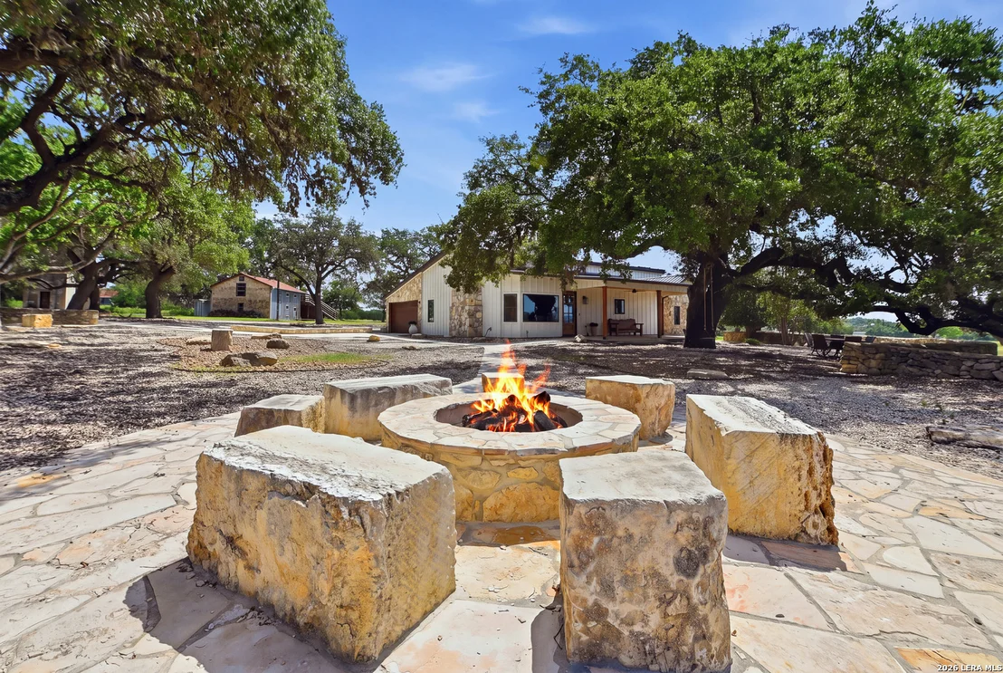 Photo of 1668 ROCKY RD