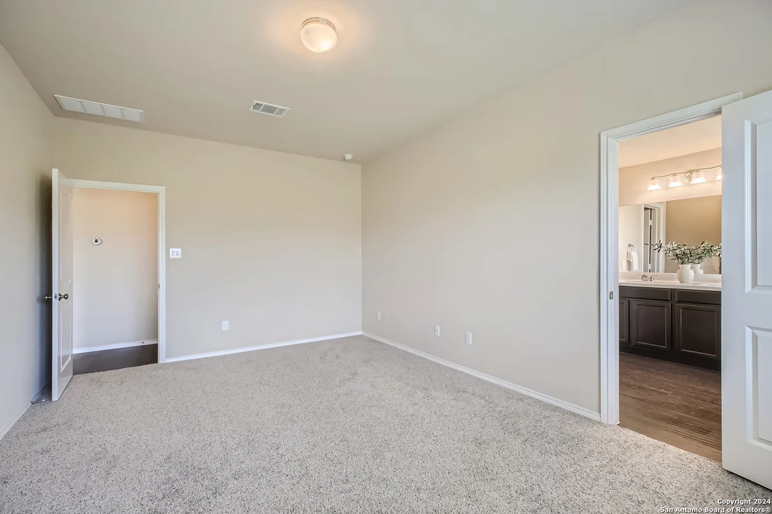 Photo of 2918 DAISY MDW