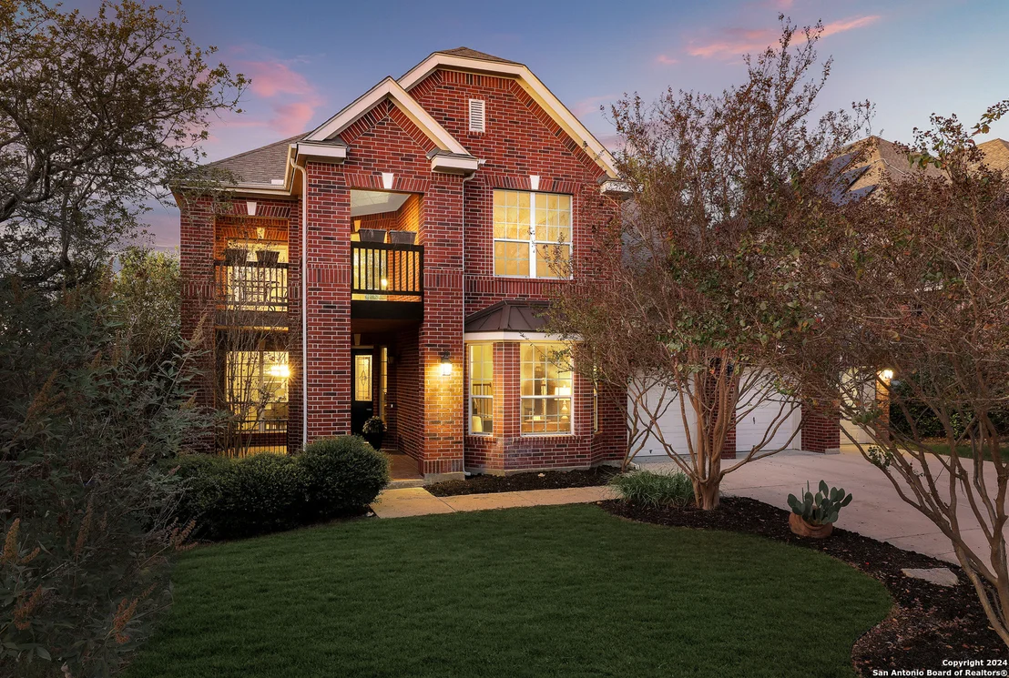 Photo of 3607 Sunset Cliff