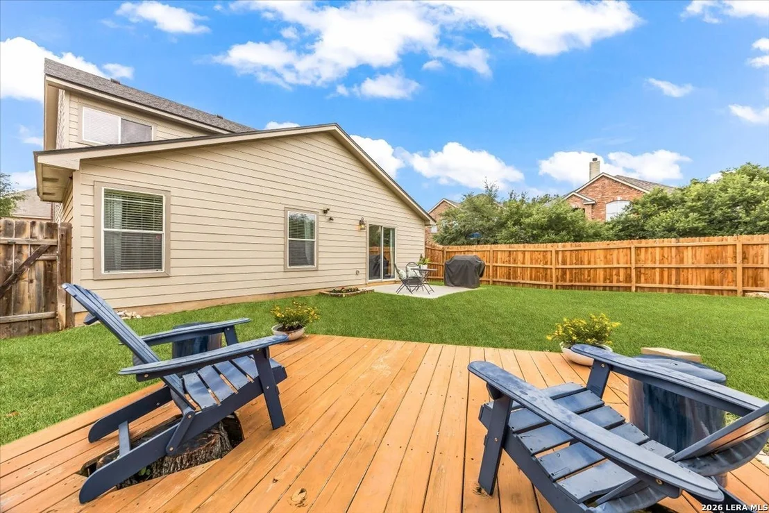 Photo of 26603 Redstone Hill