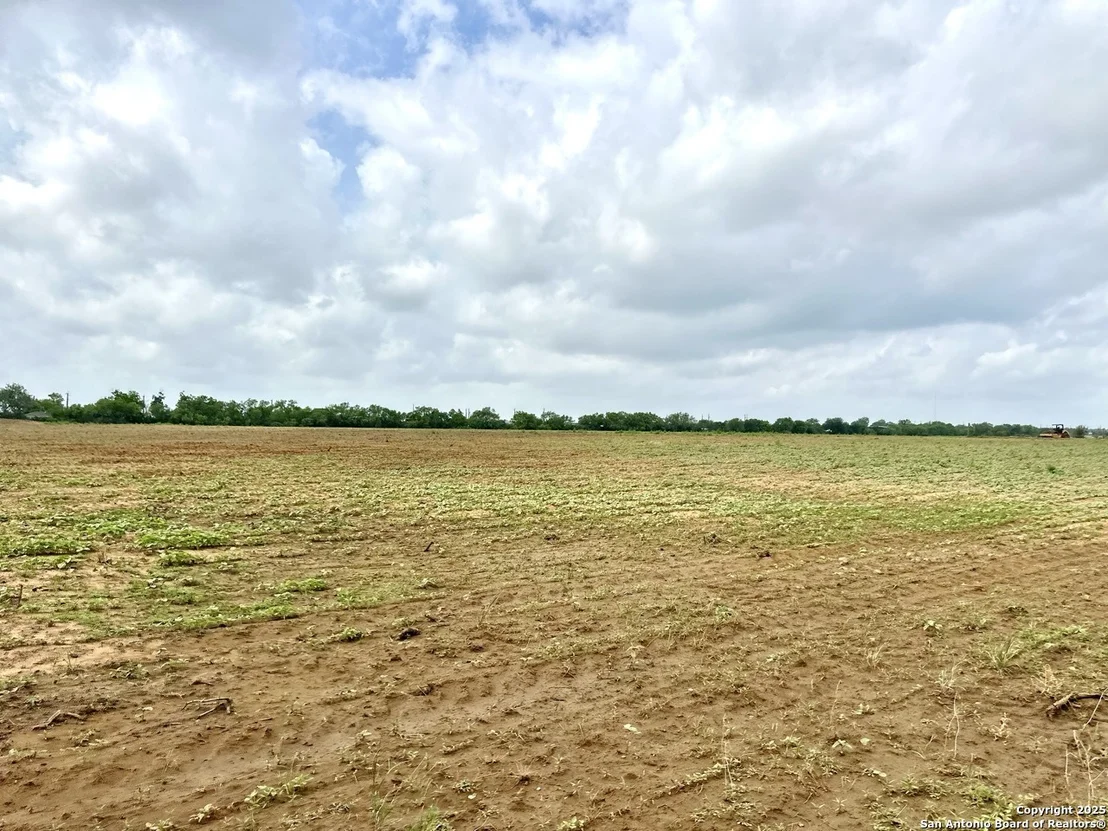 Photo of 20250 Interstate 35 S