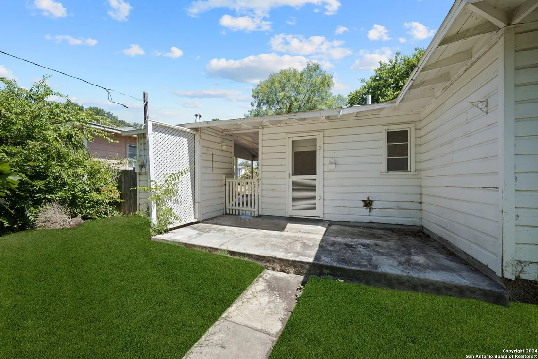 Photo of 434 Sumner Dr