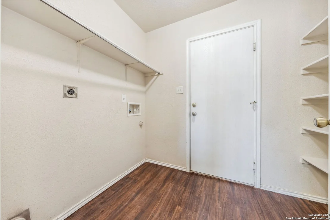 Photo of 5227 TERRACE WIND