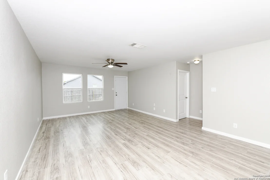 Photo of 14906 Cologne