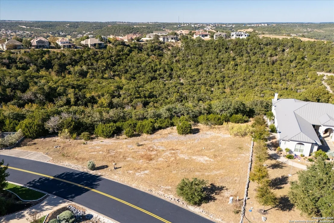 Photo of 112 Towne View Circle