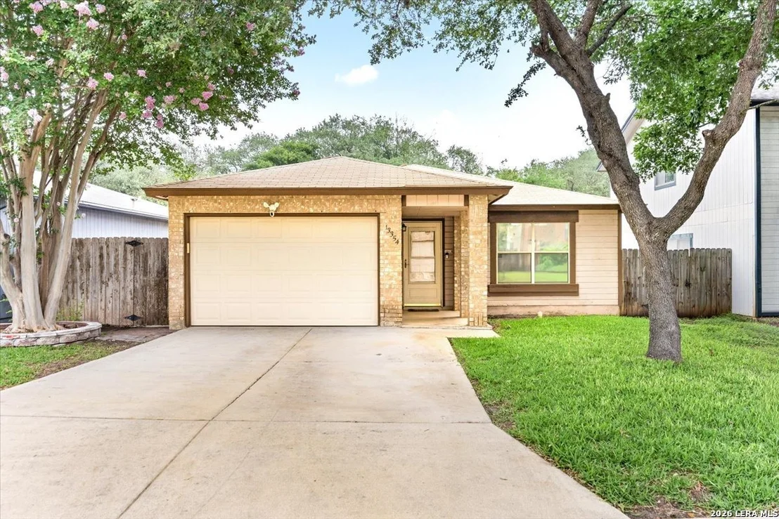 Photo of 13354 Greenstone