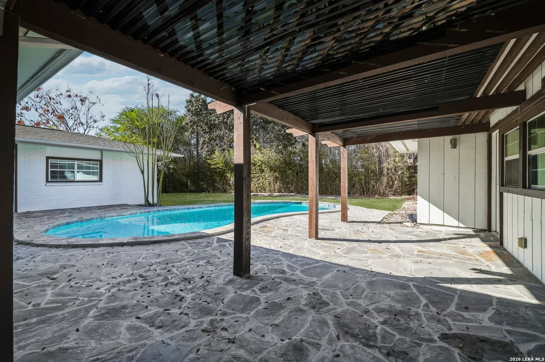 Photo of 825 Eventide
