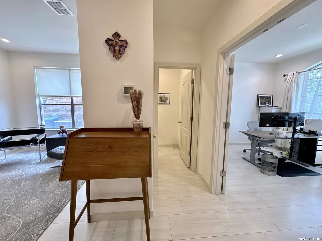 Photo of 23906 Viento Oaks