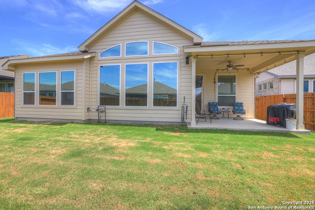 Photo of 929 Rench