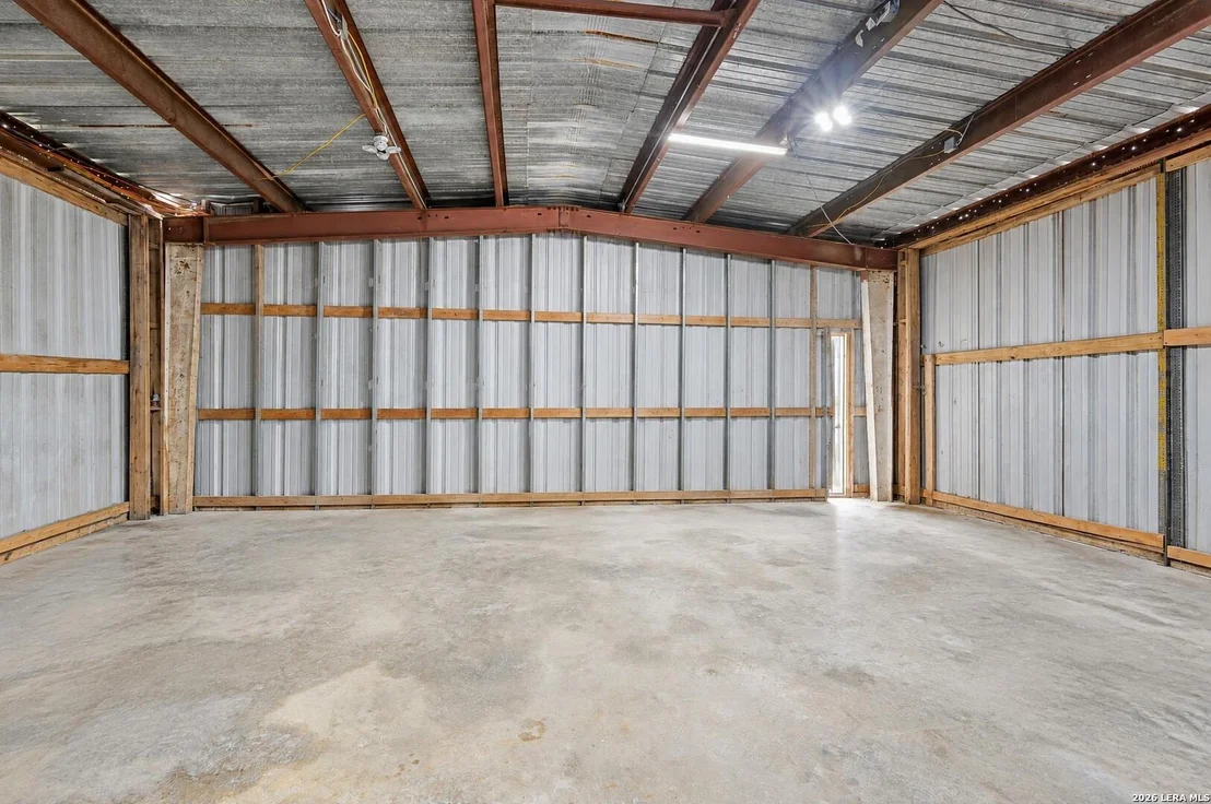 Photo of 1403 MEADOW GLN