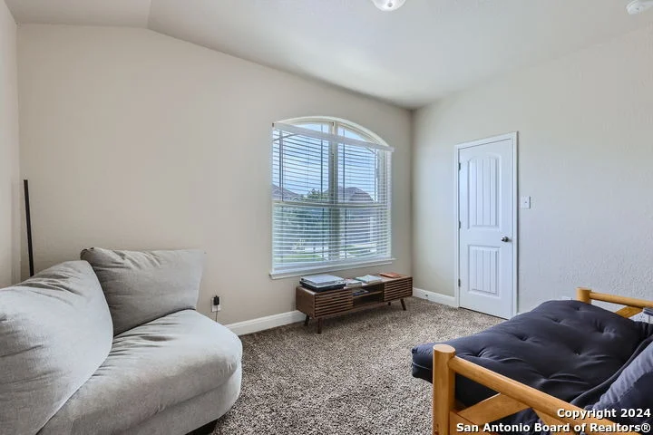 Photo of 109 GRAND VIS
