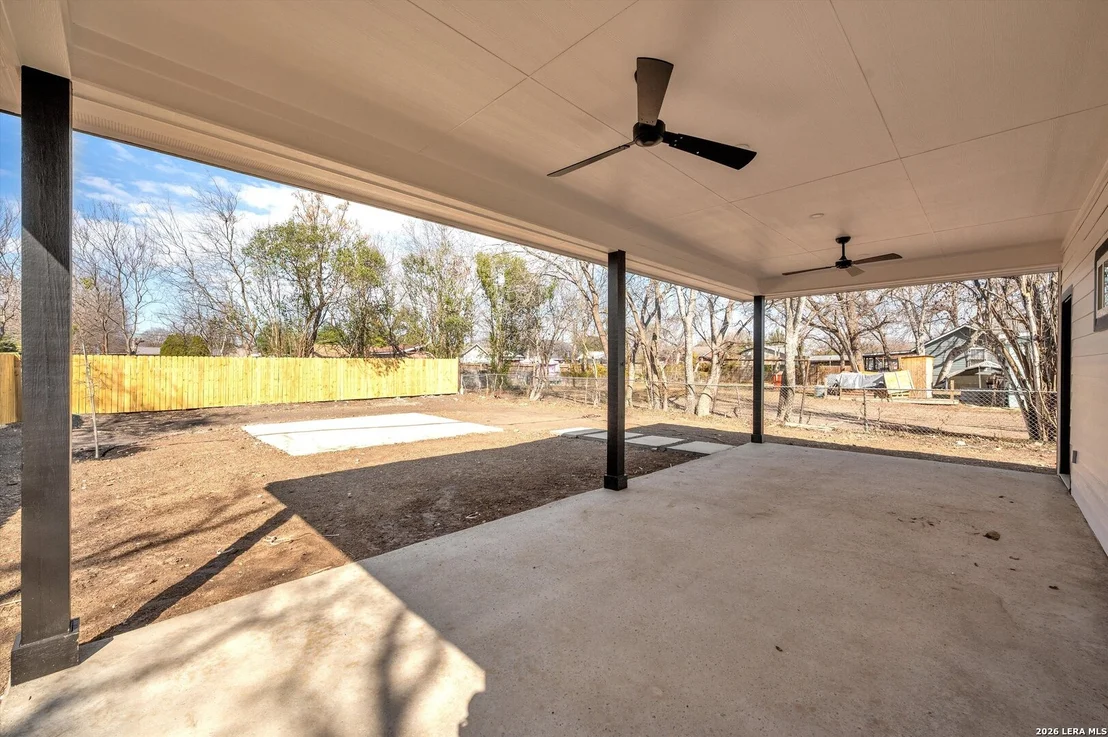 Photo of 531 Sunglo