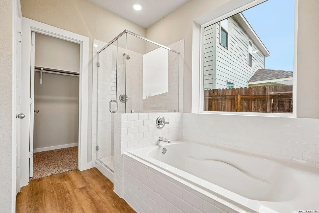 Photo of 5934 Willow Point
