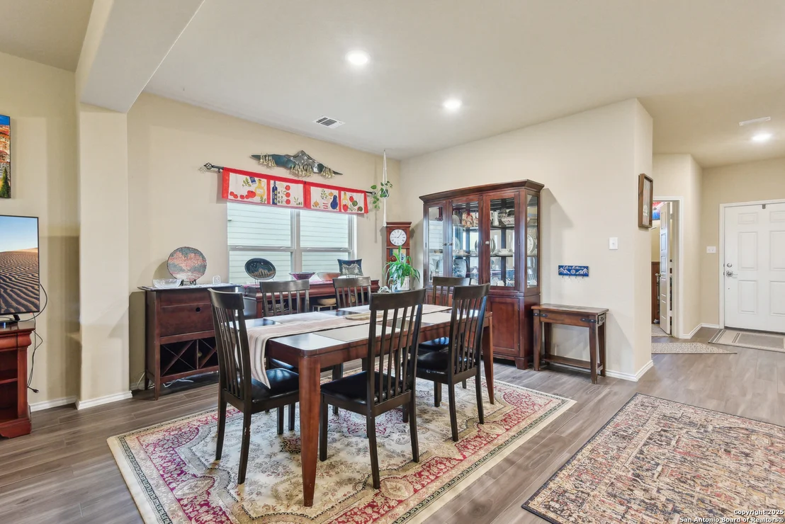 Photo of 513 Chelson Hunt