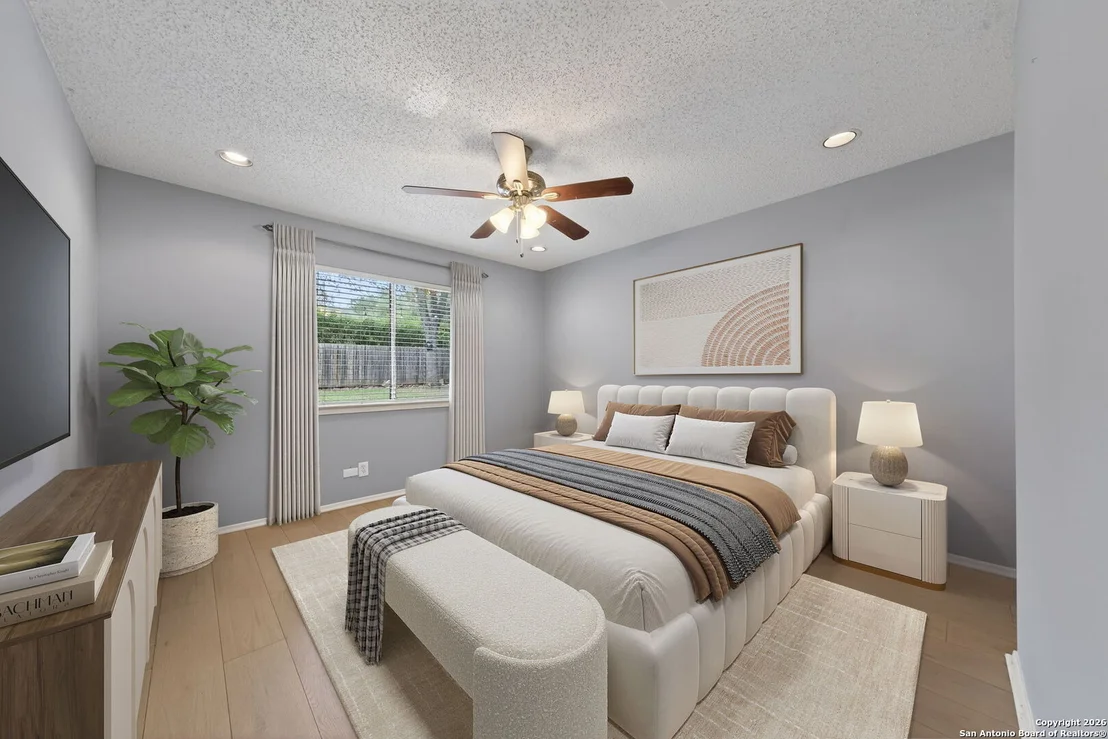 Photo of 2415 Moss Terrace