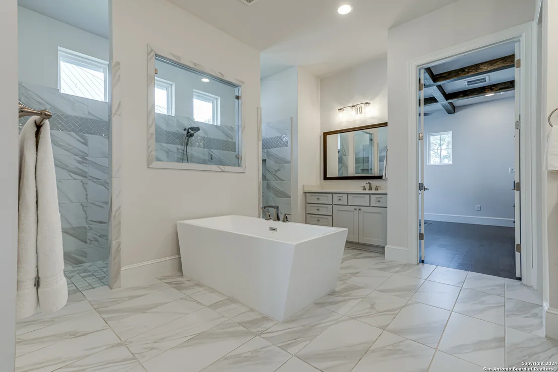Photo of 4022 ABASOLO