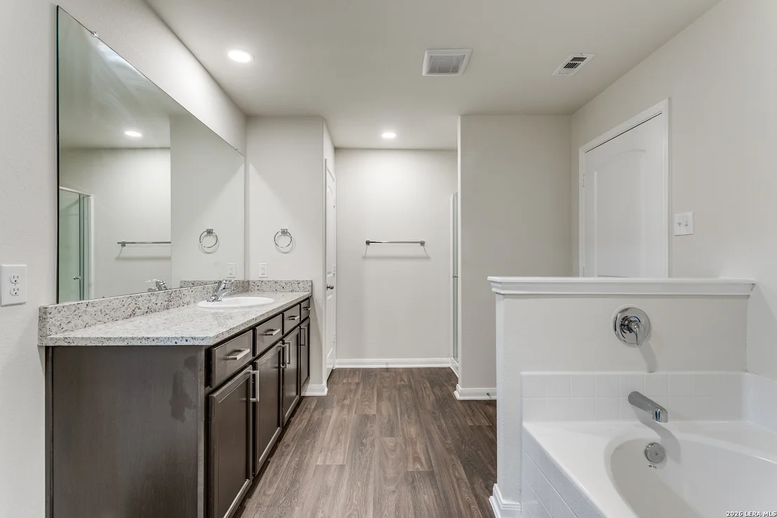 Photo of 3862 Leighton Harbor