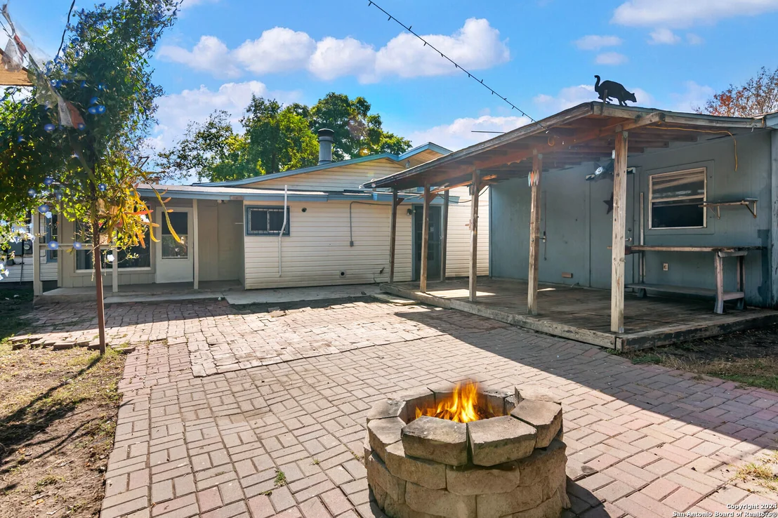 Photo of 243 GETTYSBURG RD