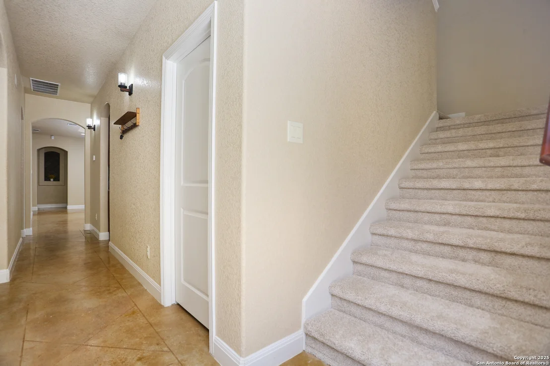 Photo of 12302 Calvert